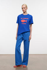 Blue crew-neck T-shirt with front graphic and relaxed straight hem