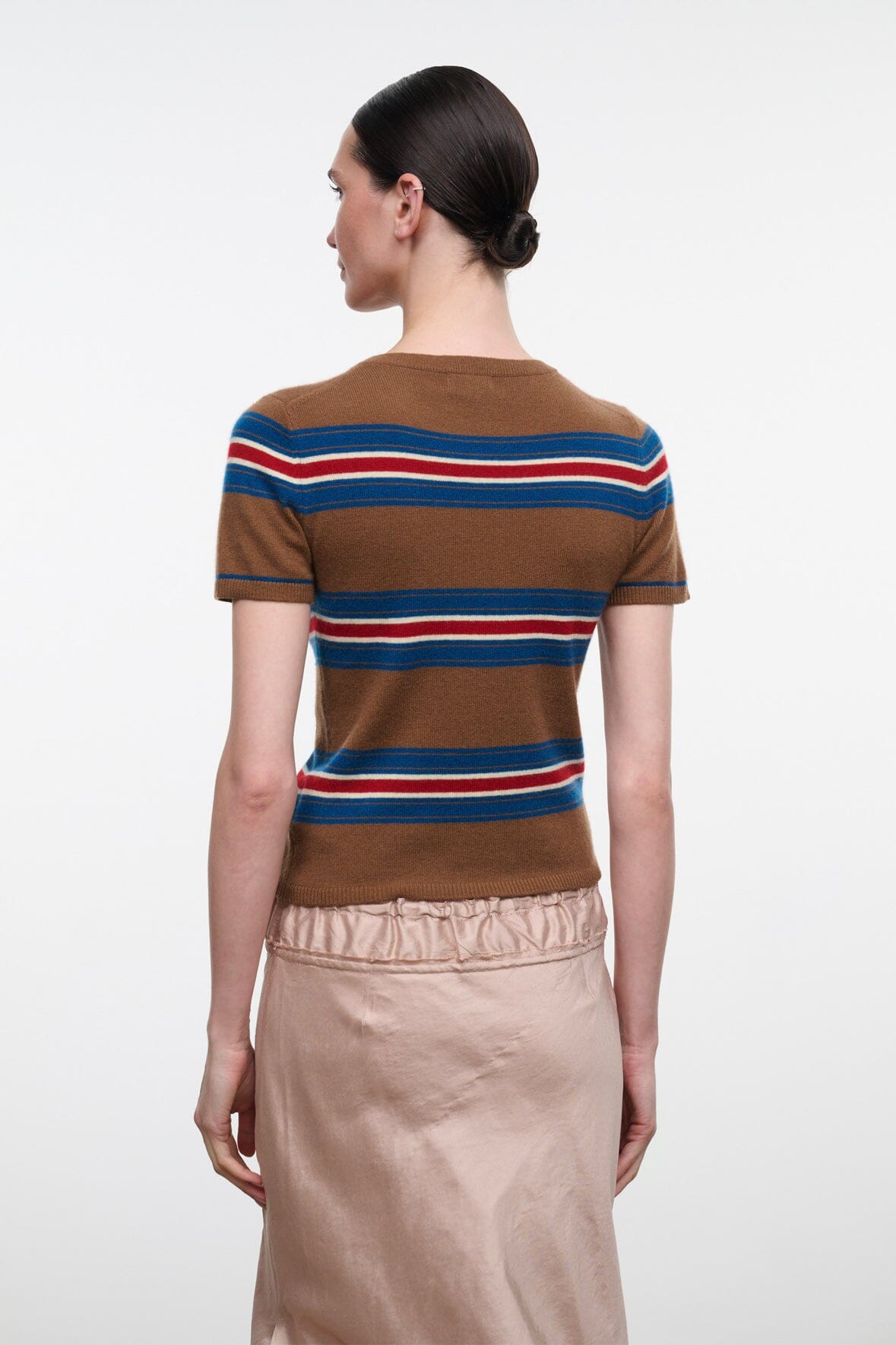 Brown cashmere tee with multicolor horizontal stripes and crew neck