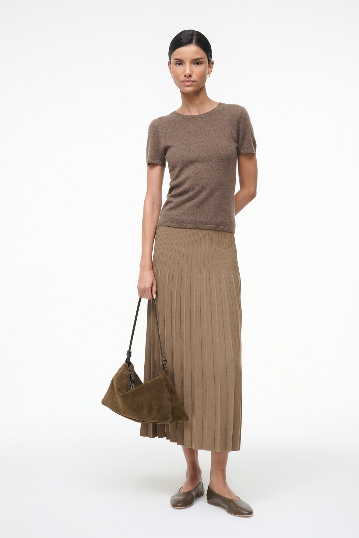 Truffle brown cashmere tee with crew neck and short sleeves, side view.