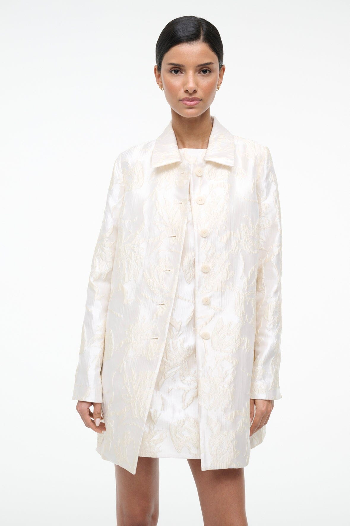 HALTON ivory jacket with pointed collar, button placket and long sleeves, midi length