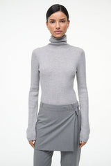 Ash gray cashmere turtleneck sweater, long sleeves, fitted knit