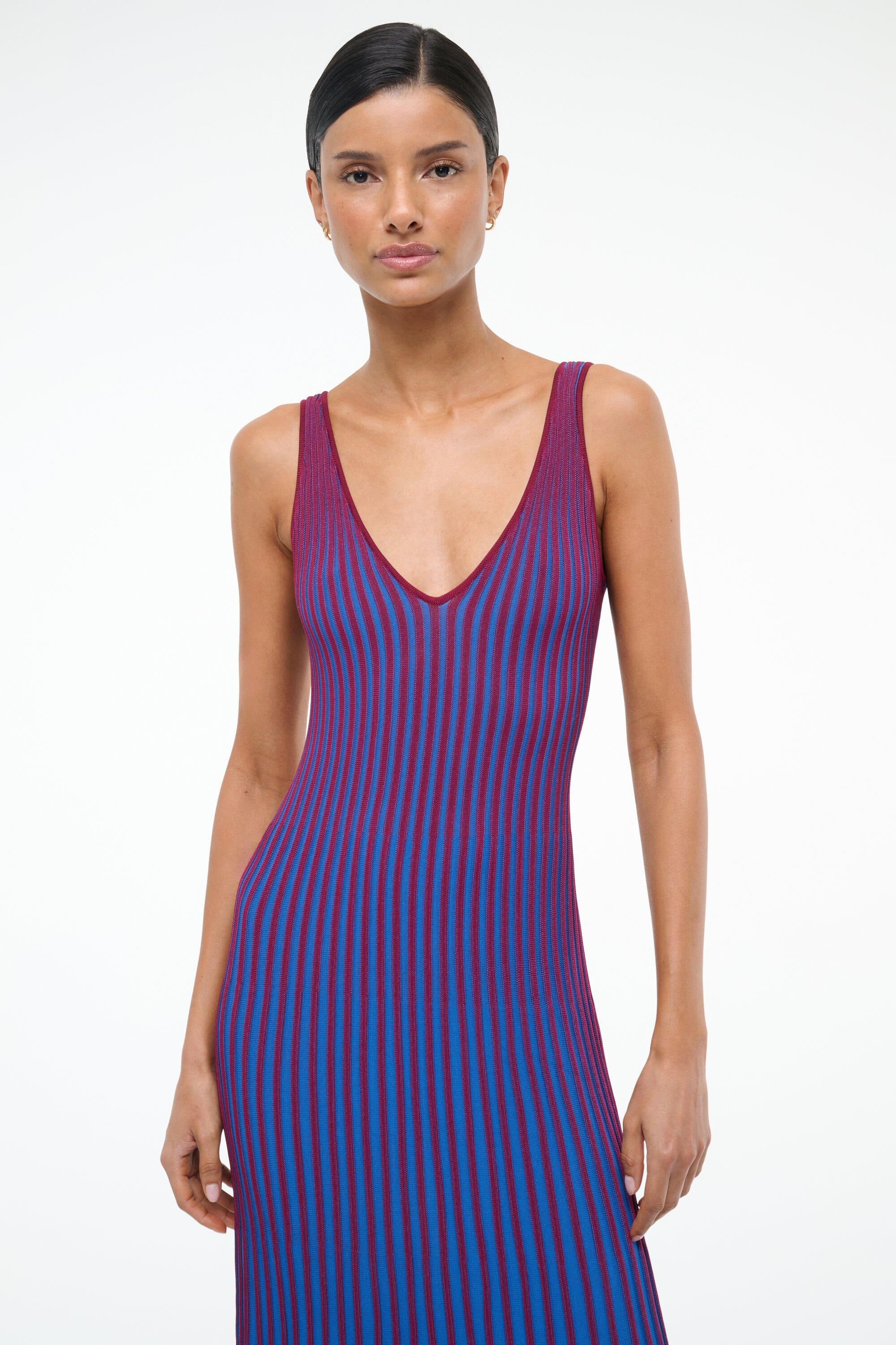 Sleeveless V-neck striped maxi dress in blue and claret vertical stripes