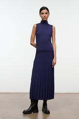 Midnight pleated midi skirt with elastic waistband