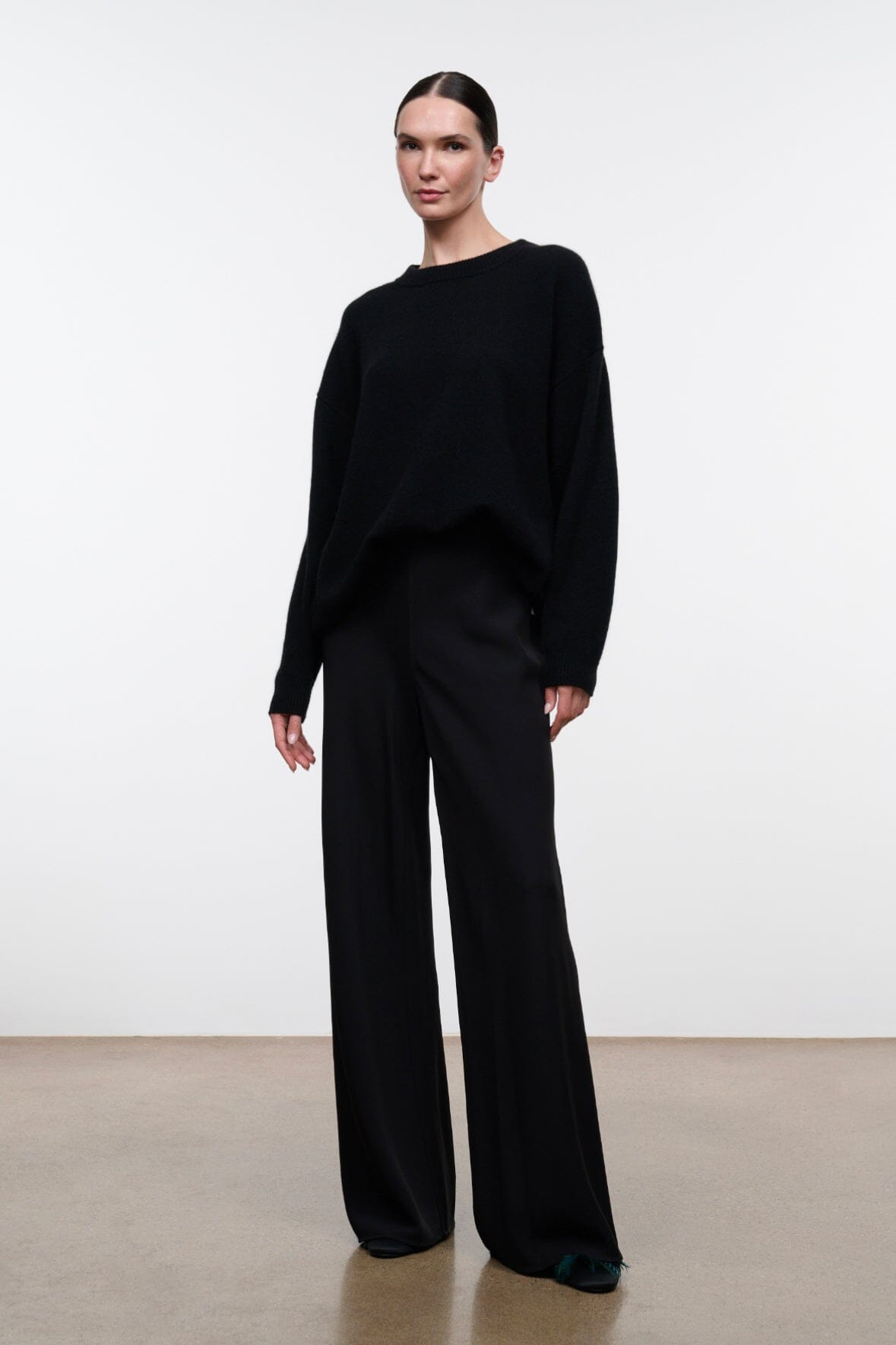 STROLL PANT | BLACK BLACK / XS