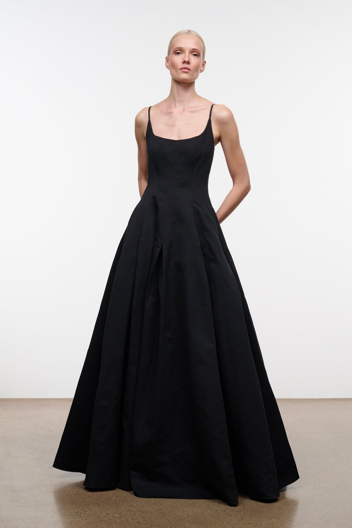 JOY MAXI DRESS | BLACK BLACK / 4