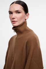 Cashmere sweater in cigar brown close-up of high collar zipper
