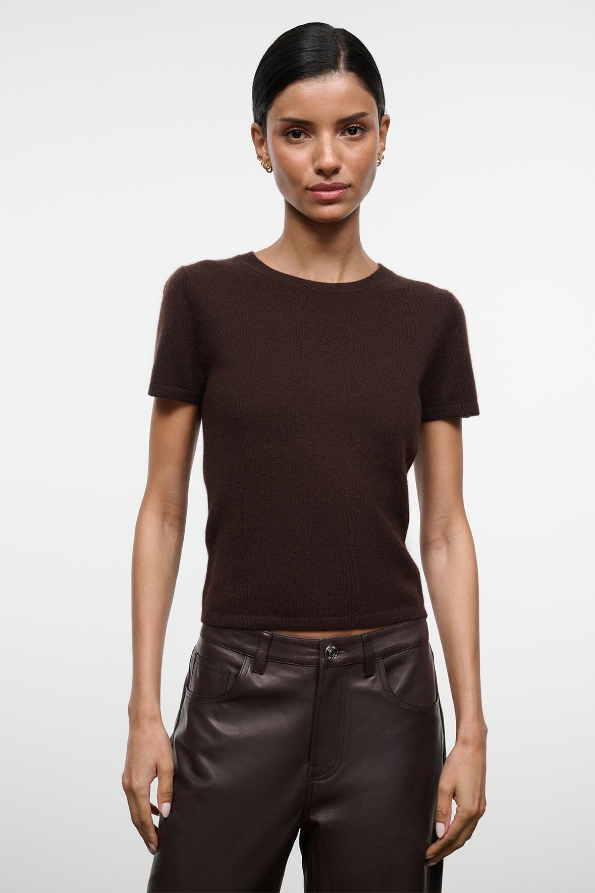 Dark chocolate cashmere crew-neck tee with short sleeves and clean neckline