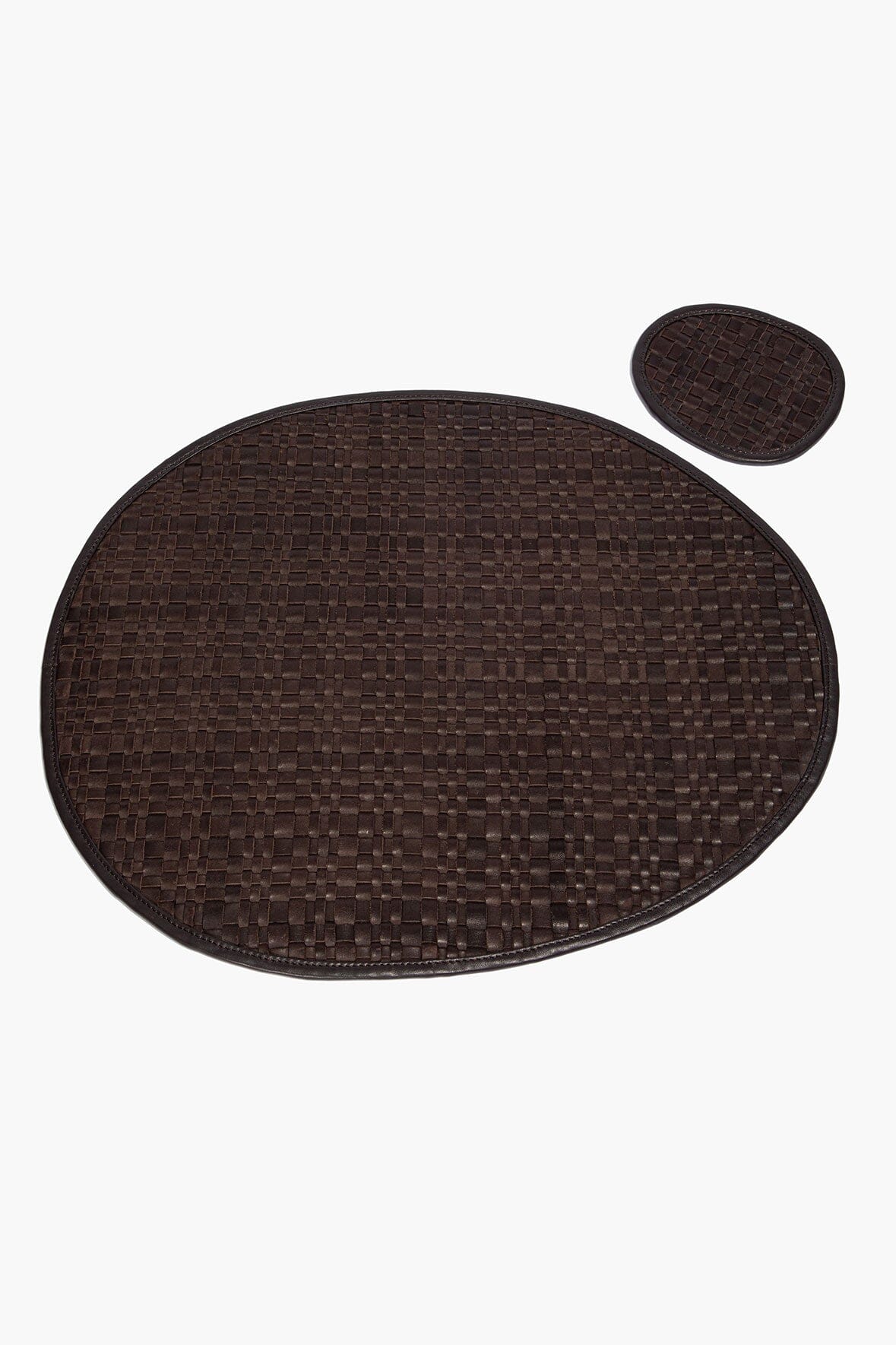 Leather placemat in dark espresso, oval shape with woven basketweave pattern