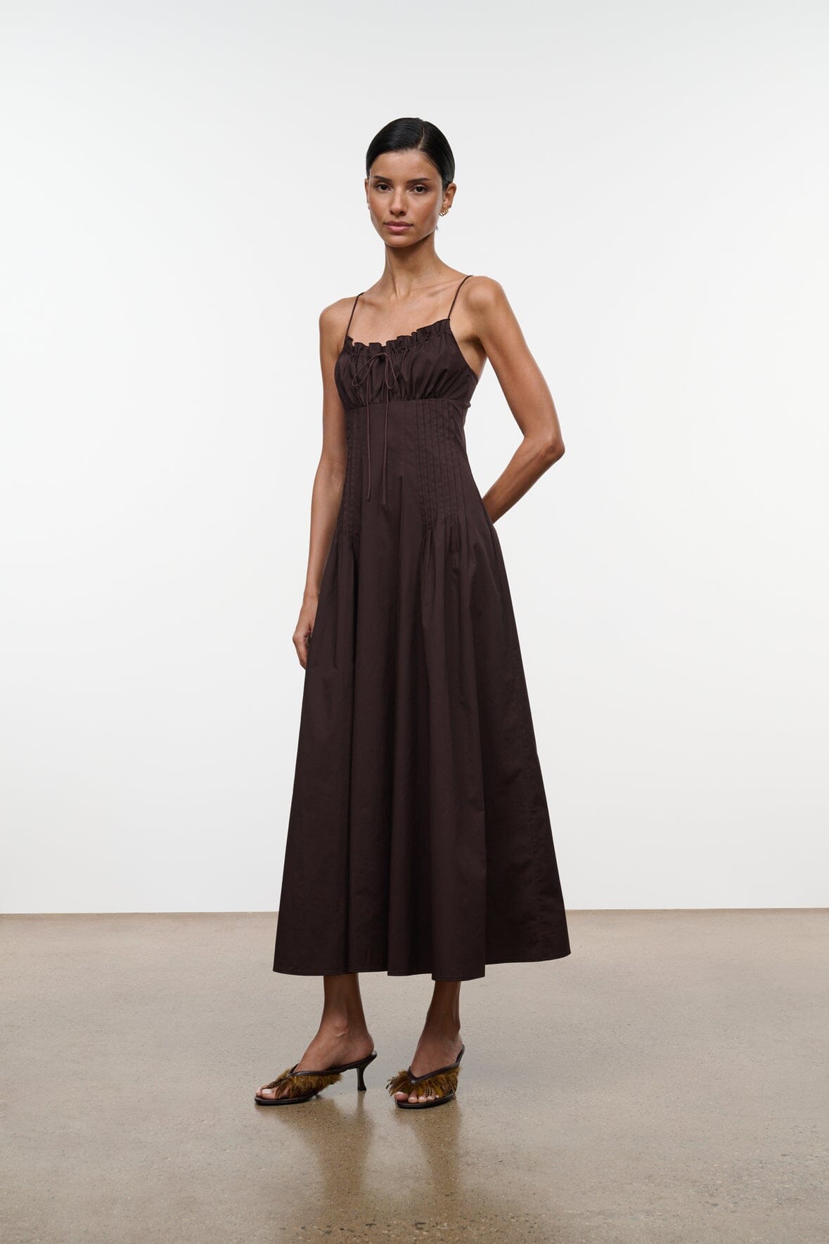 MARGI DRESS | EARTH EARTH / 4