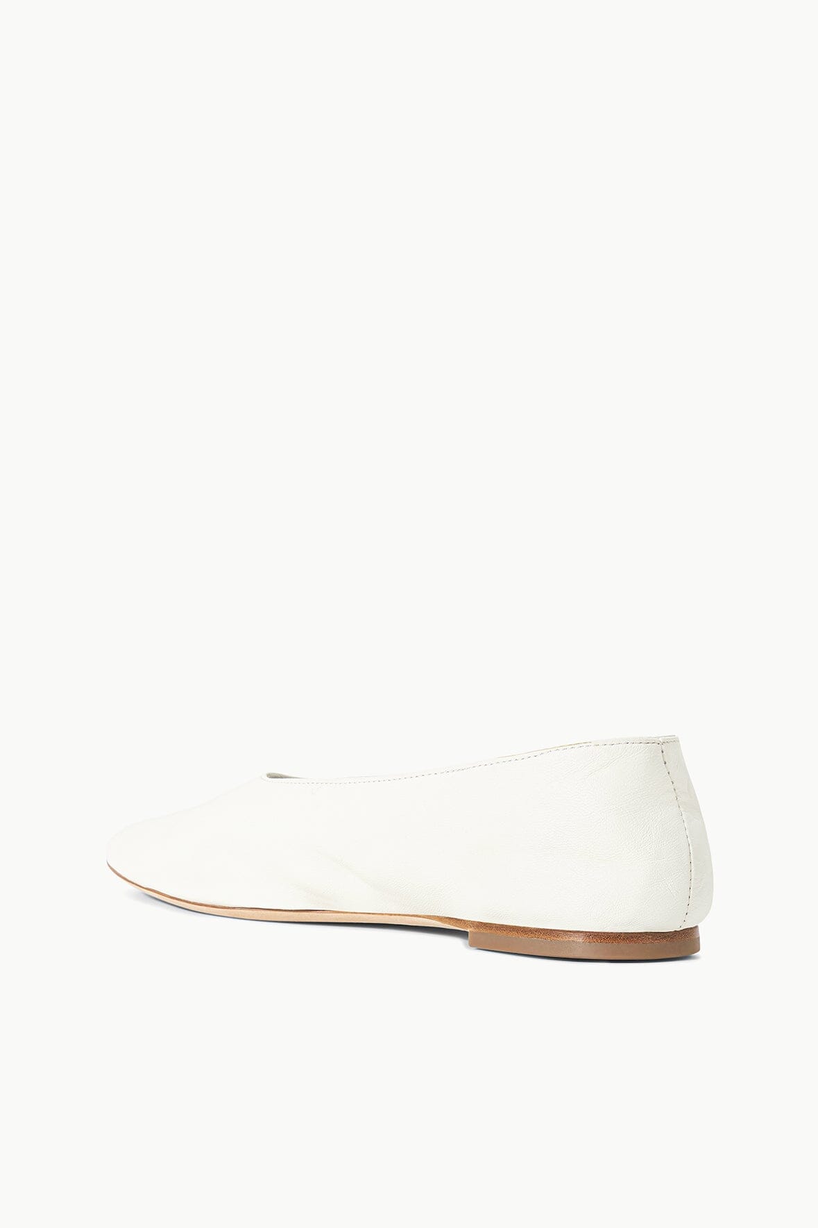 Paper ballet flat heel with smooth upper and low sole