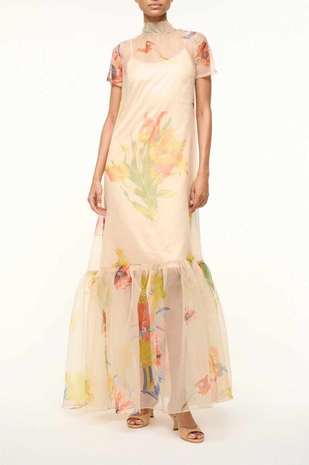 Floral-print maxi dress with short sleeves and tiered ruffled hem